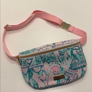 Lilly Pulitzer beltbag